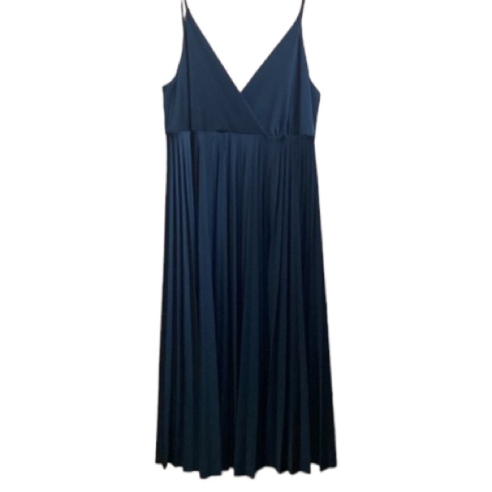 Forever LBD Knife Pleats Empire Waist Stretch / size 8
